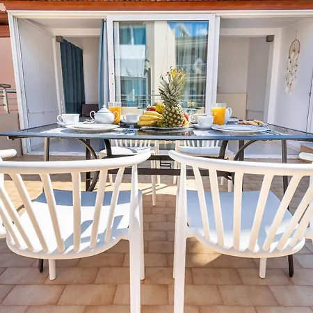 Sunny Luxury