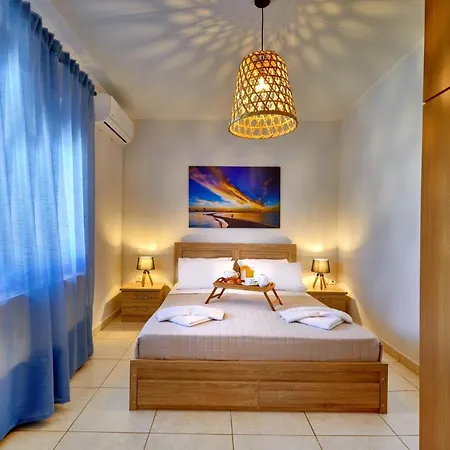 Sunny Luxury 아파트